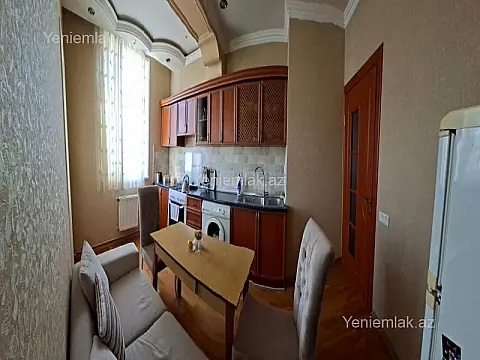 Satılır 2 otaqlı yeni tikili 88 m²