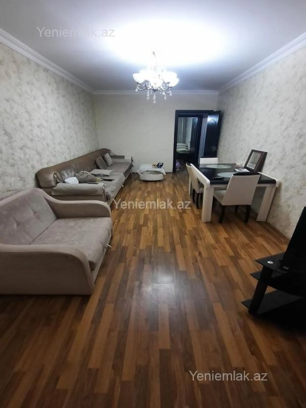 Satılır 2 otaqlı köhnə tikili 55 m²