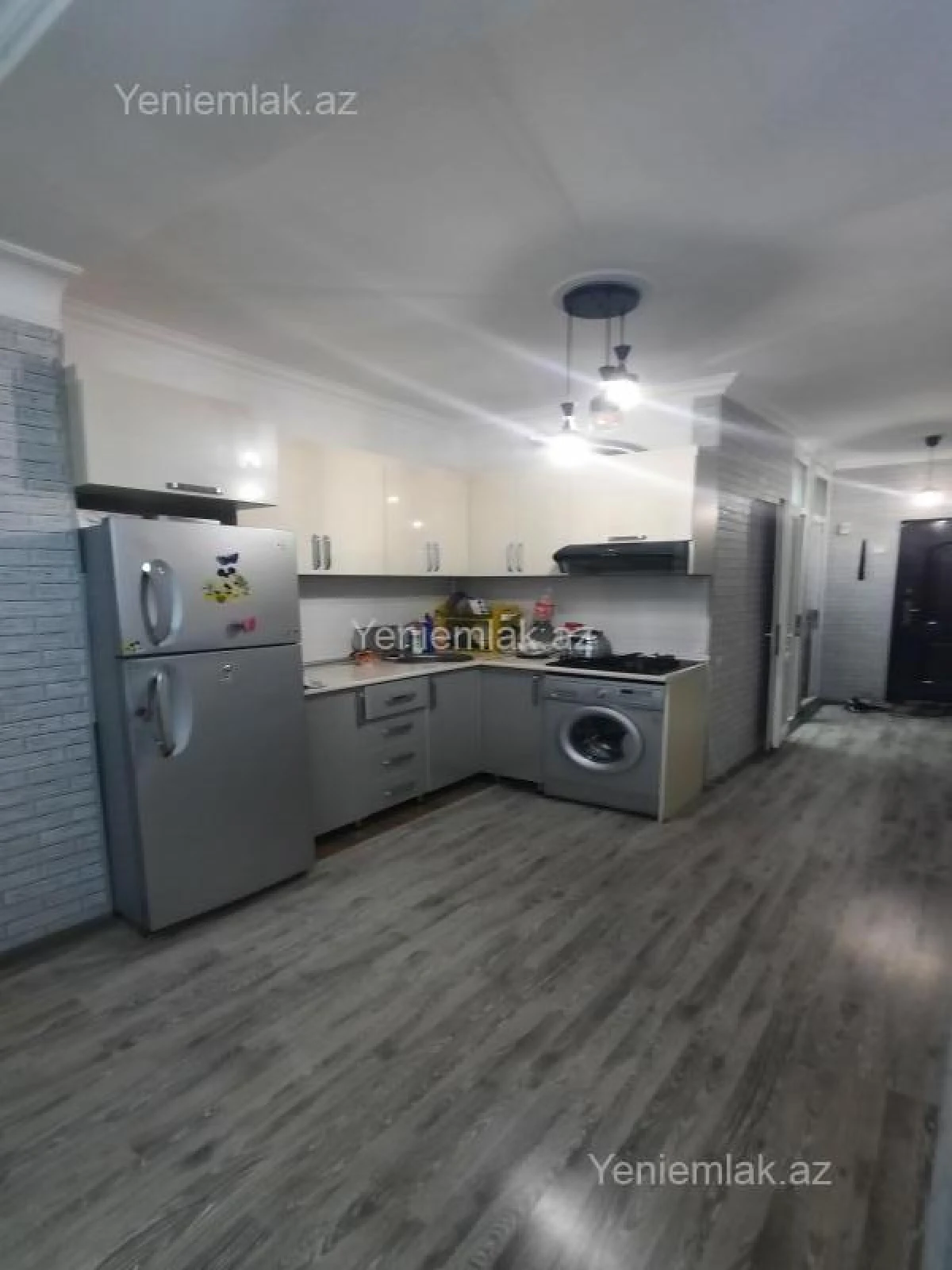 Satılır 2 otaqlı köhnə tikili 55 m²