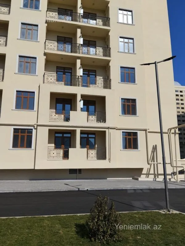 Satılır 4 otaqlı yeni tikili 133 m²