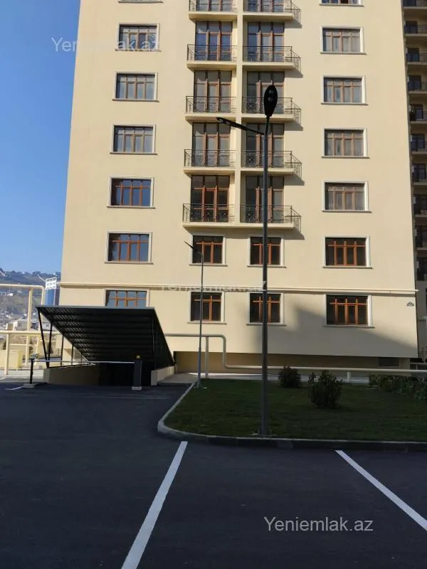 Satılır 4 otaqlı yeni tikili 133 m²