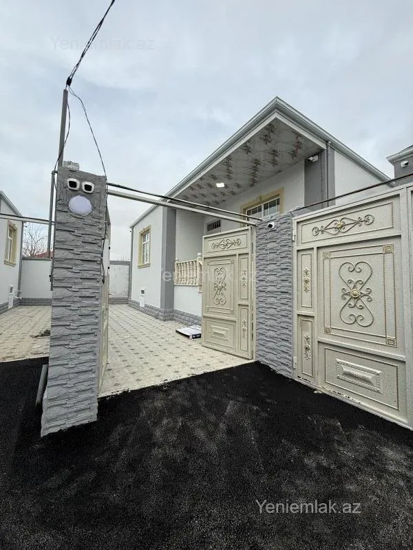 Satılır 3 otaqlı həyət evi 100 m²