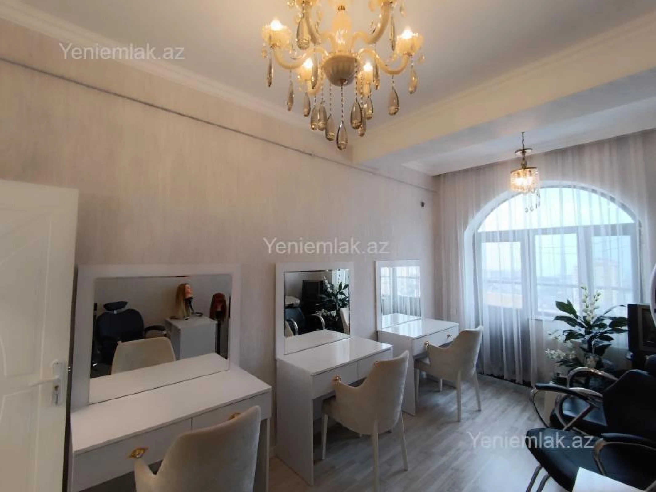 Satılır 3 otaqlı yeni tikili 60 m²