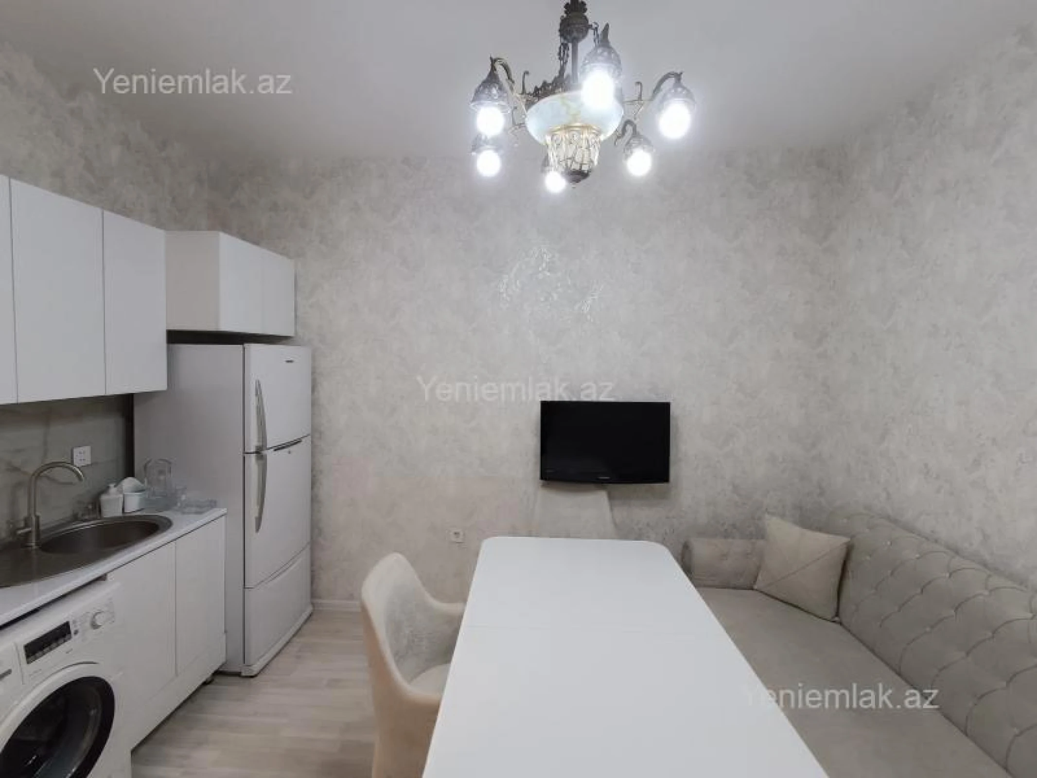 Satılır 3 otaqlı yeni tikili 60 m²