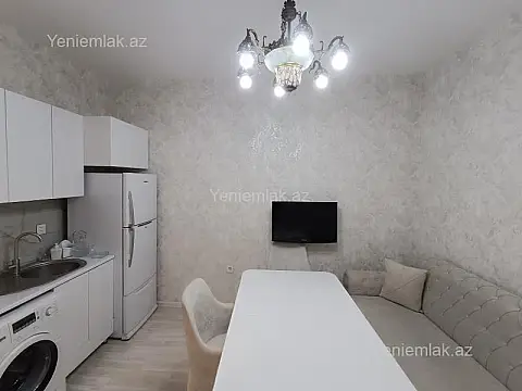 Satılır 3 otaqlı yeni tikili 60 m²