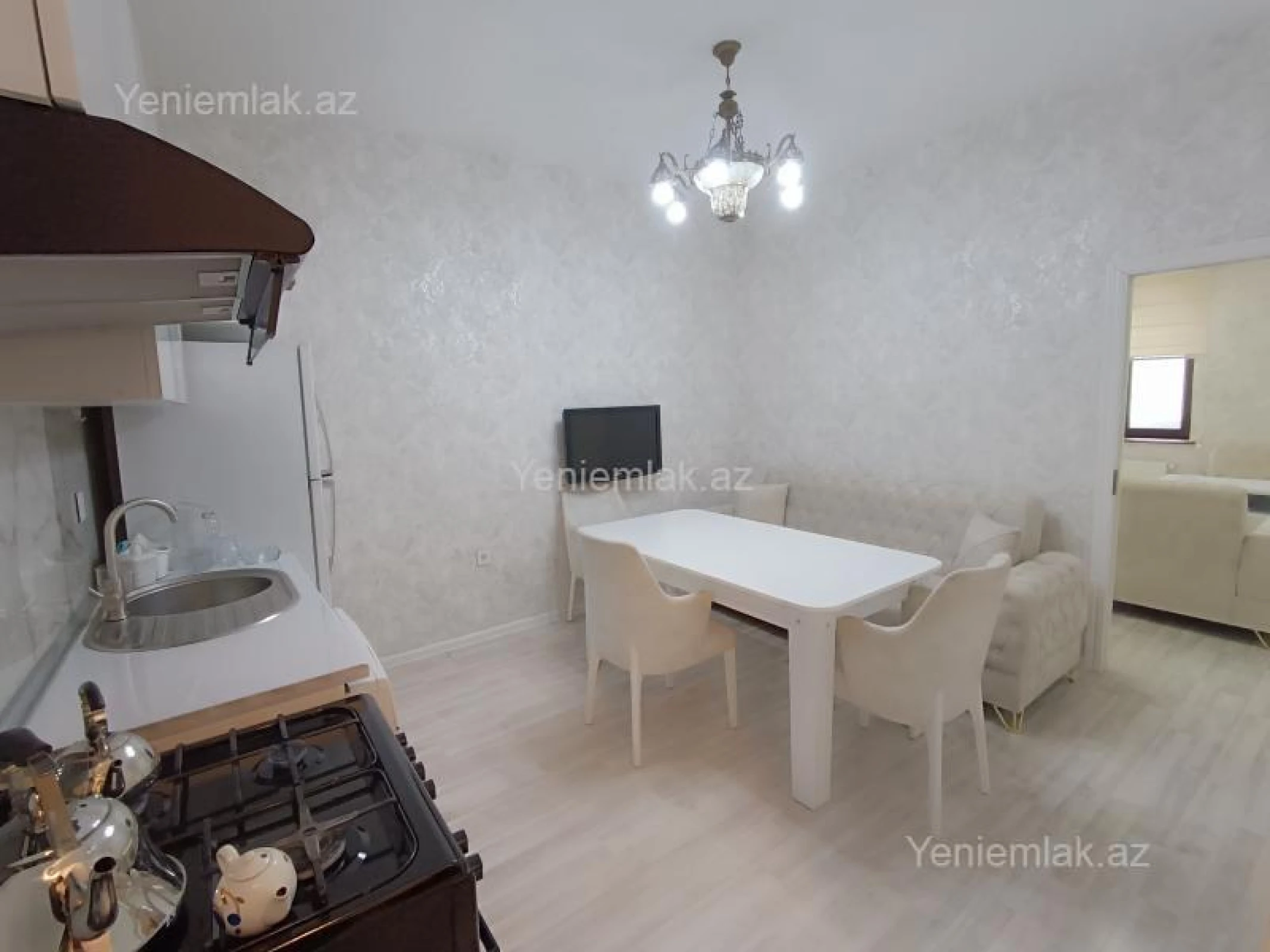 Satılır 3 otaqlı yeni tikili 60 m²