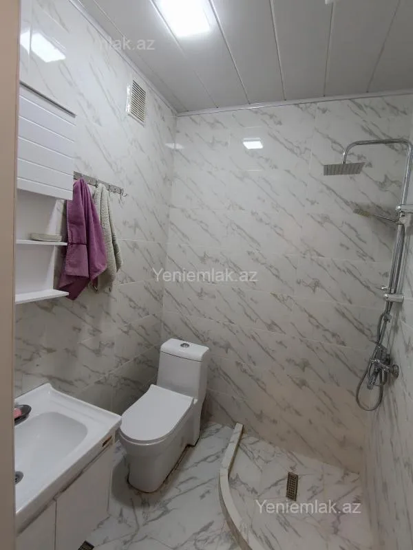 Satılır 3 otaqlı yeni tikili 60 m²