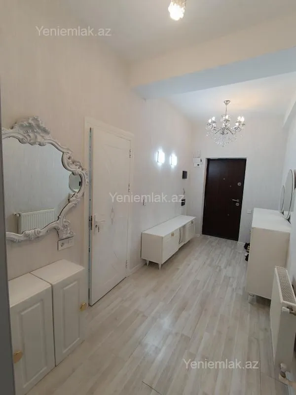 Satılır 3 otaqlı yeni tikili 60 m²