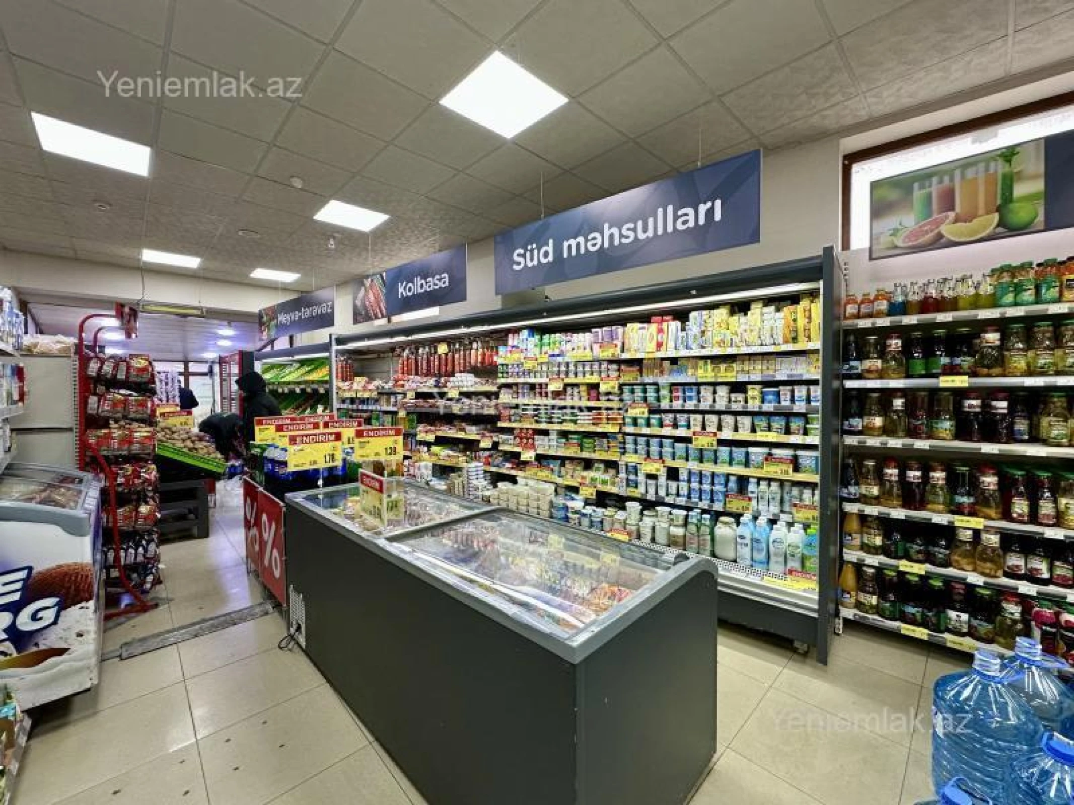 Satılır 4 otaqlı obyekt 370 m²