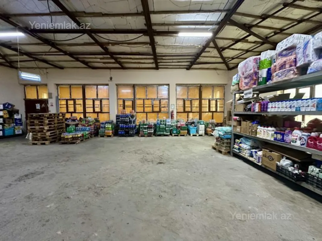 Satılır 4 otaqlı obyekt 370 m²