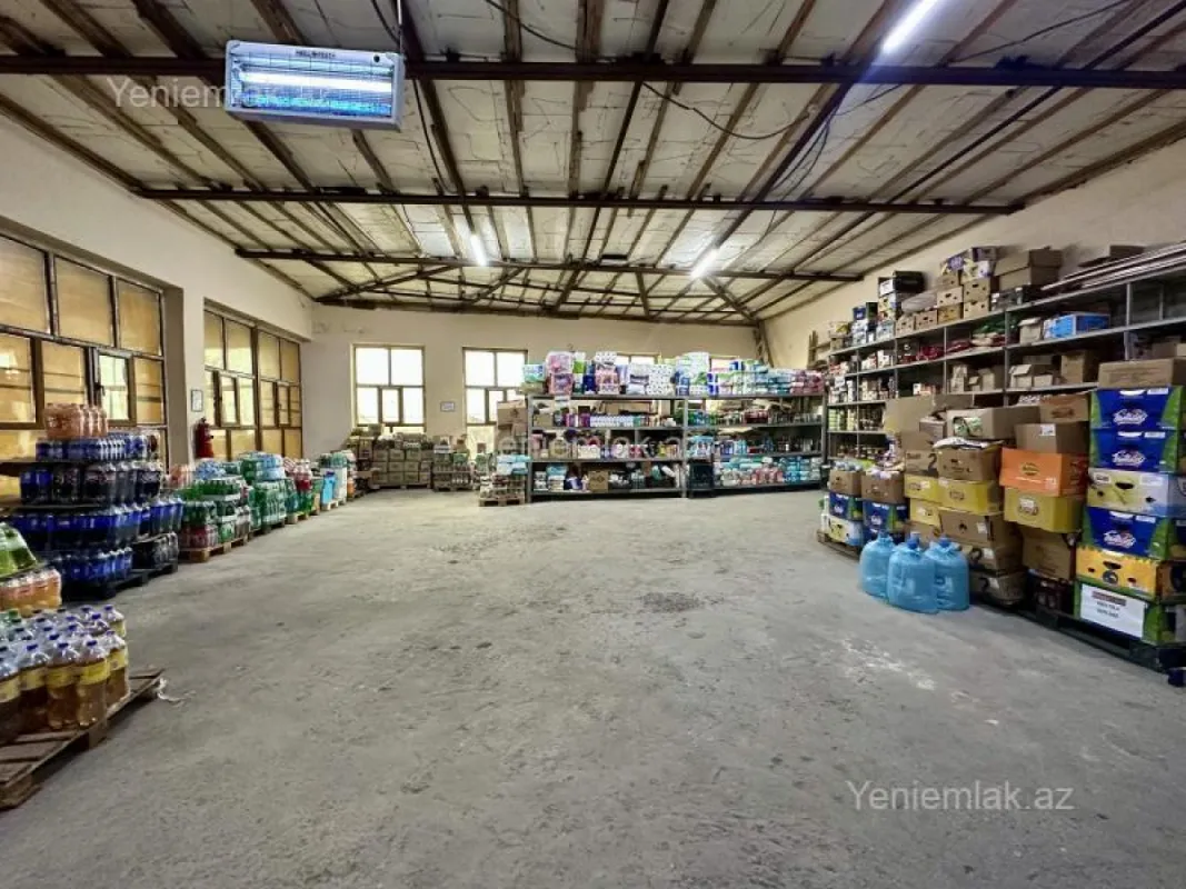 Satılır 4 otaqlı obyekt 370 m²