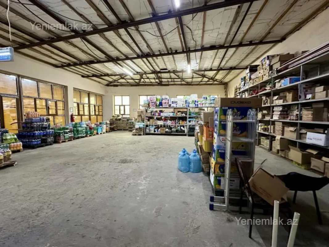 Satılır 4 otaqlı obyekt 370 m²