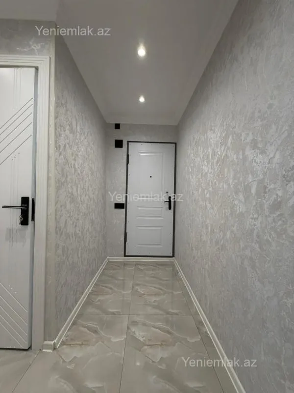 Satılır 3 otaqlı köhnə tikili 55 m²