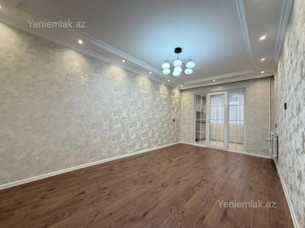 Satılır 3 otaqlı köhnə tikili 55 m²