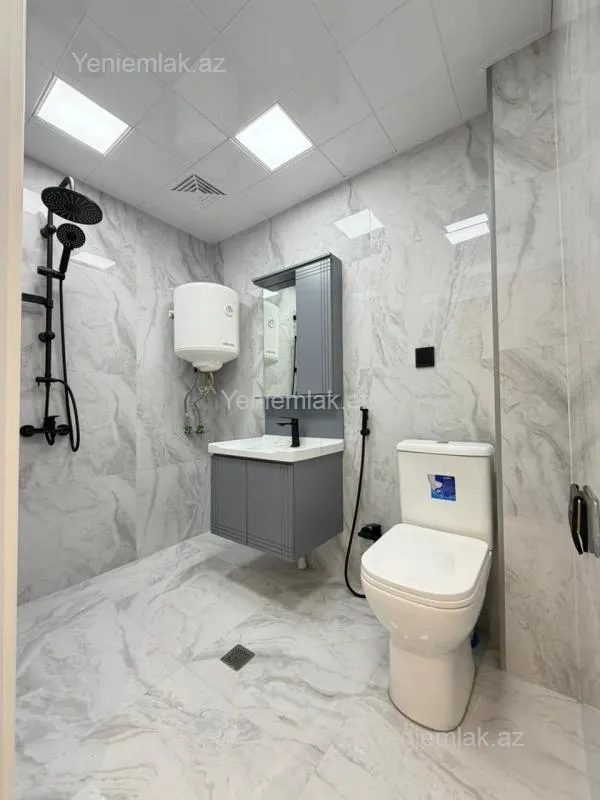 Satılır 3 otaqlı köhnə tikili 55 m²