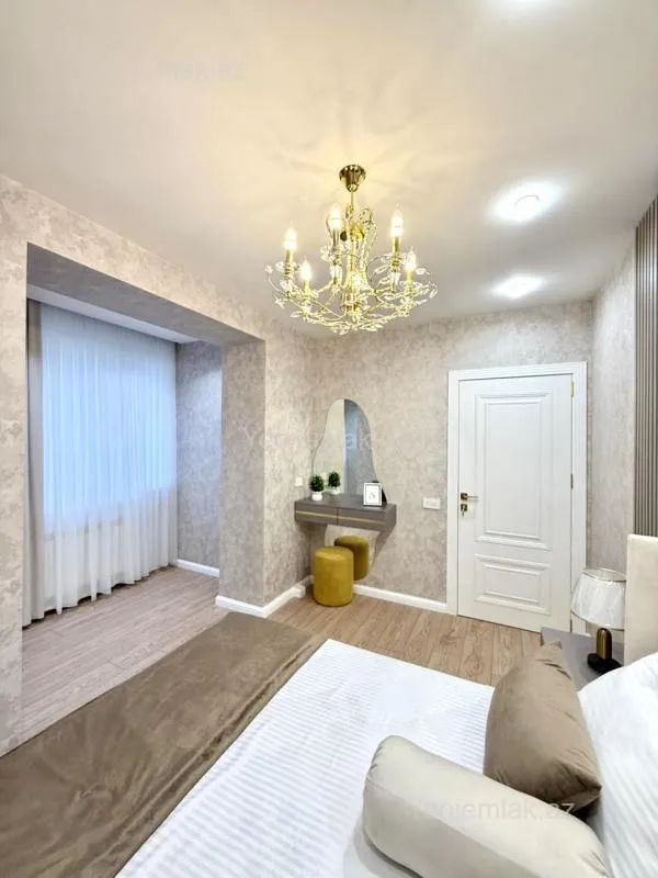 Satılır 2 otaqlı köhnə tikili 50 m²