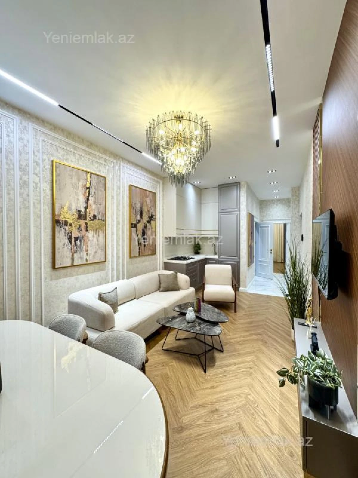 Satılır 2 otaqlı köhnə tikili 55 m²