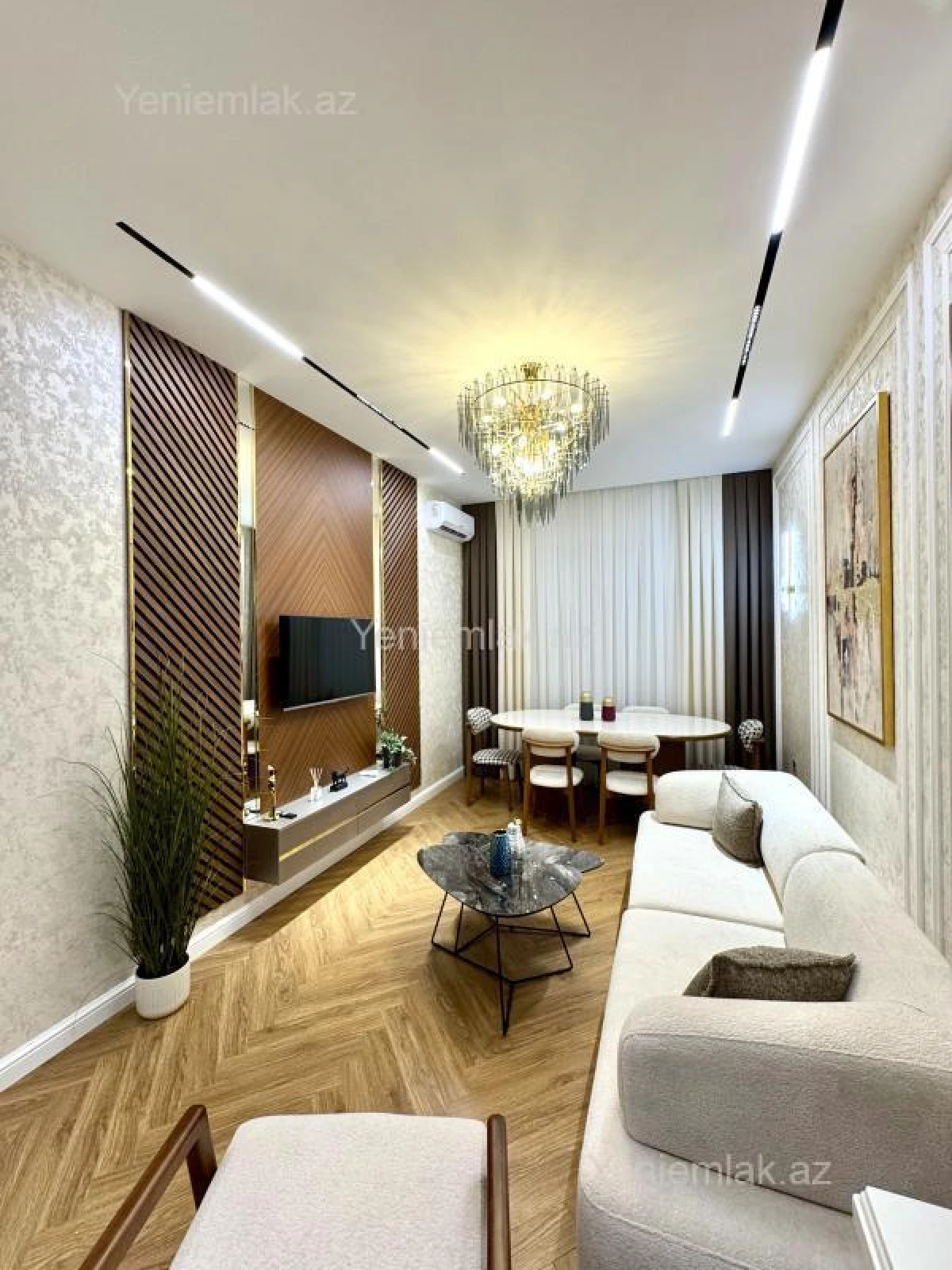 Satılır 2 otaqlı köhnə tikili 55 m²