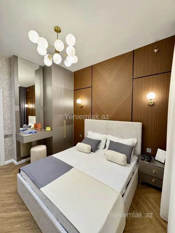 Satılır 2 otaqlı köhnə tikili 55 m²