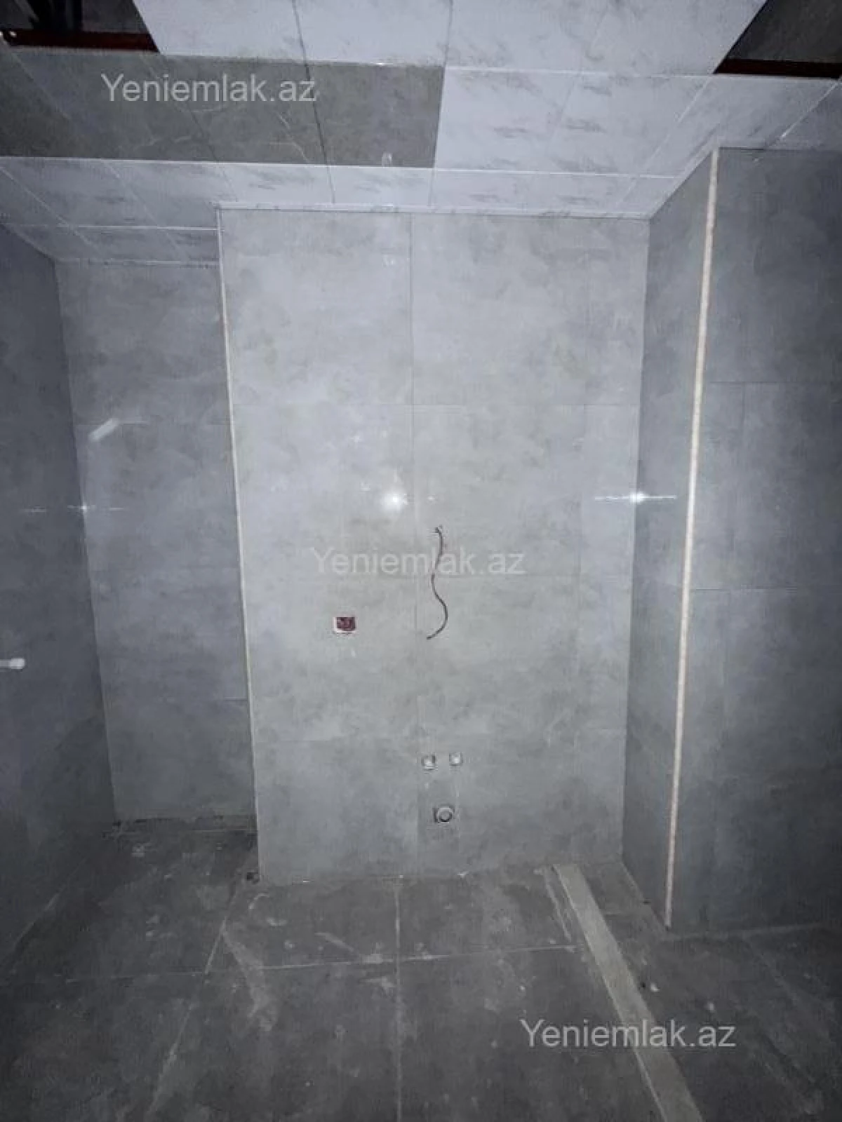 Satılır 3 otaqlı yeni tikili 134.4 m²