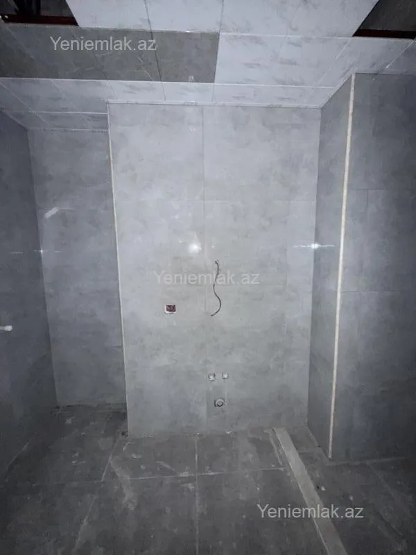 Satılır 3 otaqlı yeni tikili 134.4 m²