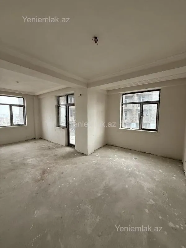 Satılır 3 otaqlı yeni tikili 134.4 m²