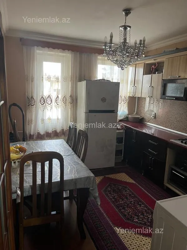 Satılır 2 otaqlı yeni tikili 75 m²