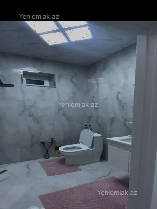 Satılır 4 otaqlı həyət evi 180 m²