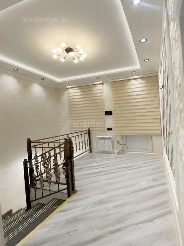 Satılır 4 otaqlı həyət evi 180 m²