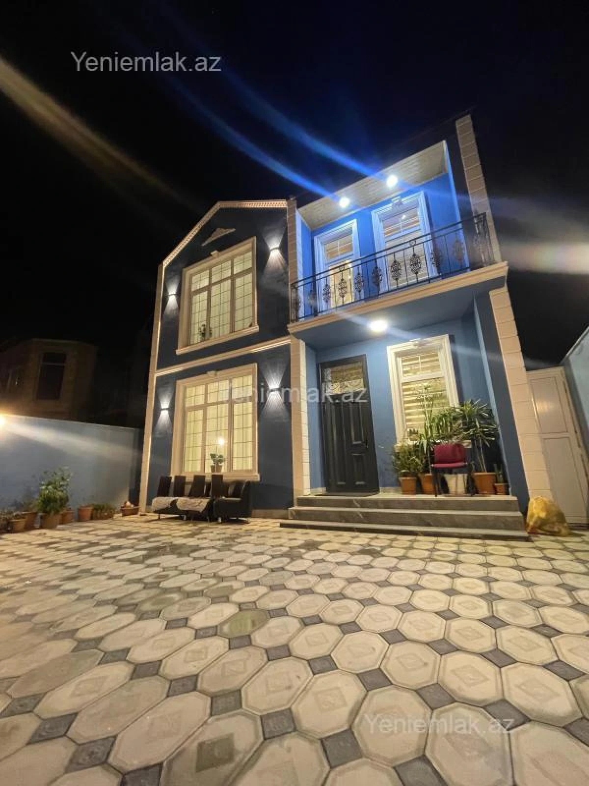Satılır 4 otaqlı həyət evi 180 m²