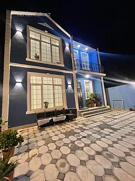 Satılır 4 otaqlı həyət evi 180 m²