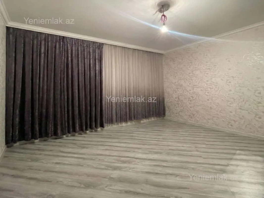 Satılır 4 otaqlı həyət evi 180 m²