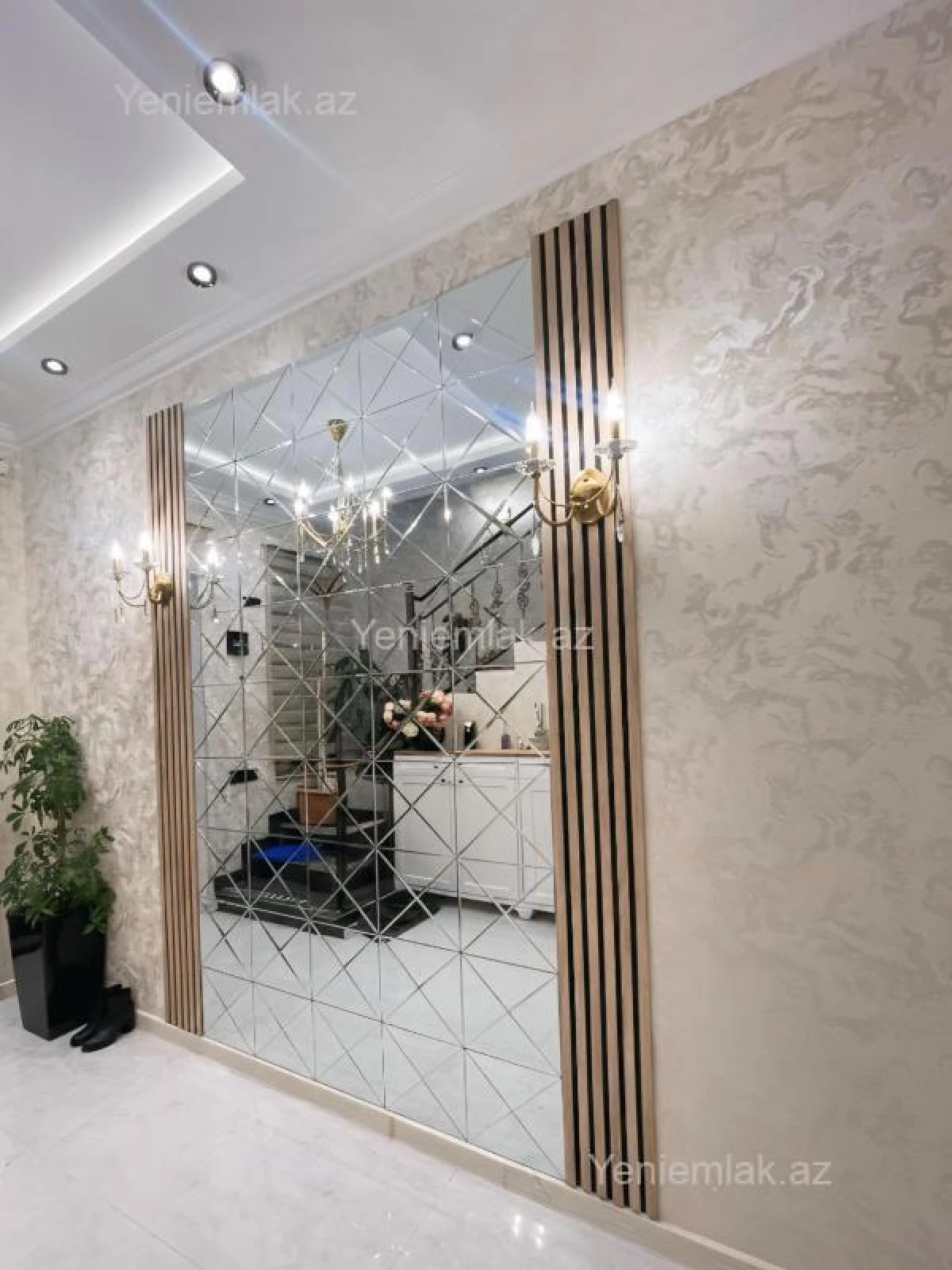 Satılır 4 otaqlı həyət evi 180 m²