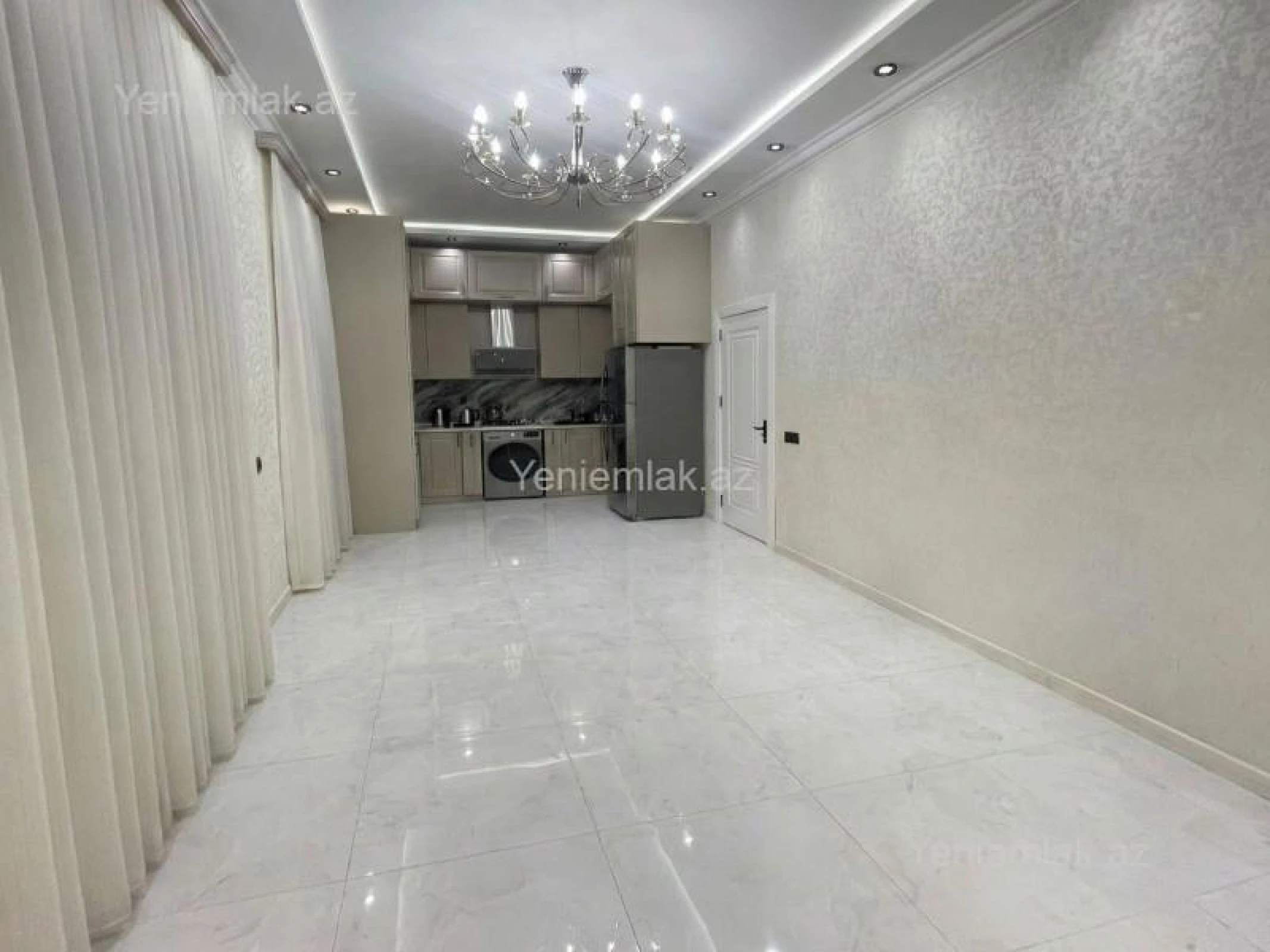 Satılır 4 otaqlı həyət evi 180 m²