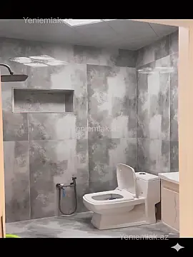 Satılır 4 otaqlı həyət evi 180 m²
