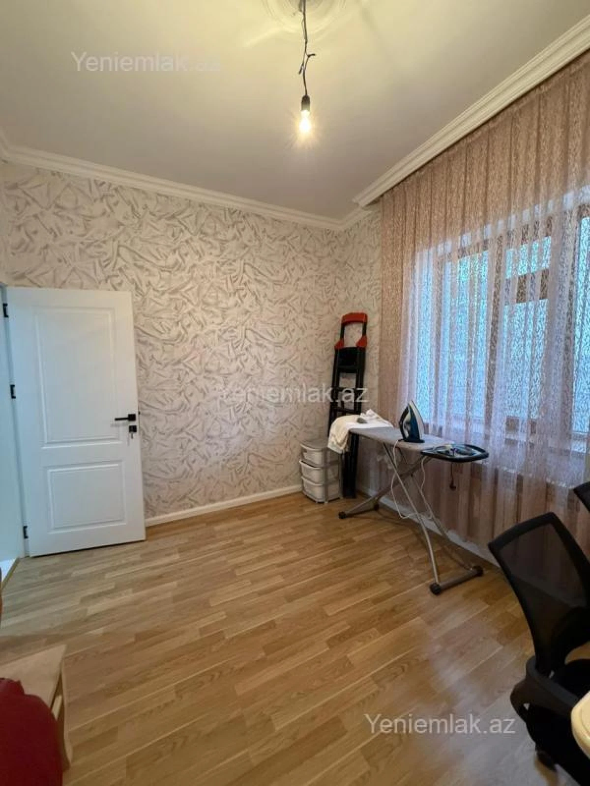Satılır 4 otaqlı həyət evi 130 m²