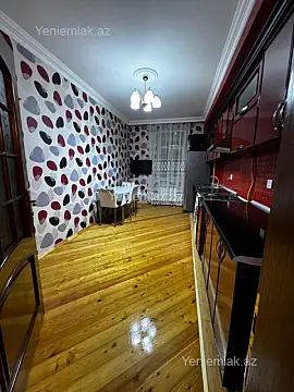 Satılır 4 otaqlı yeni tikili 130 m²