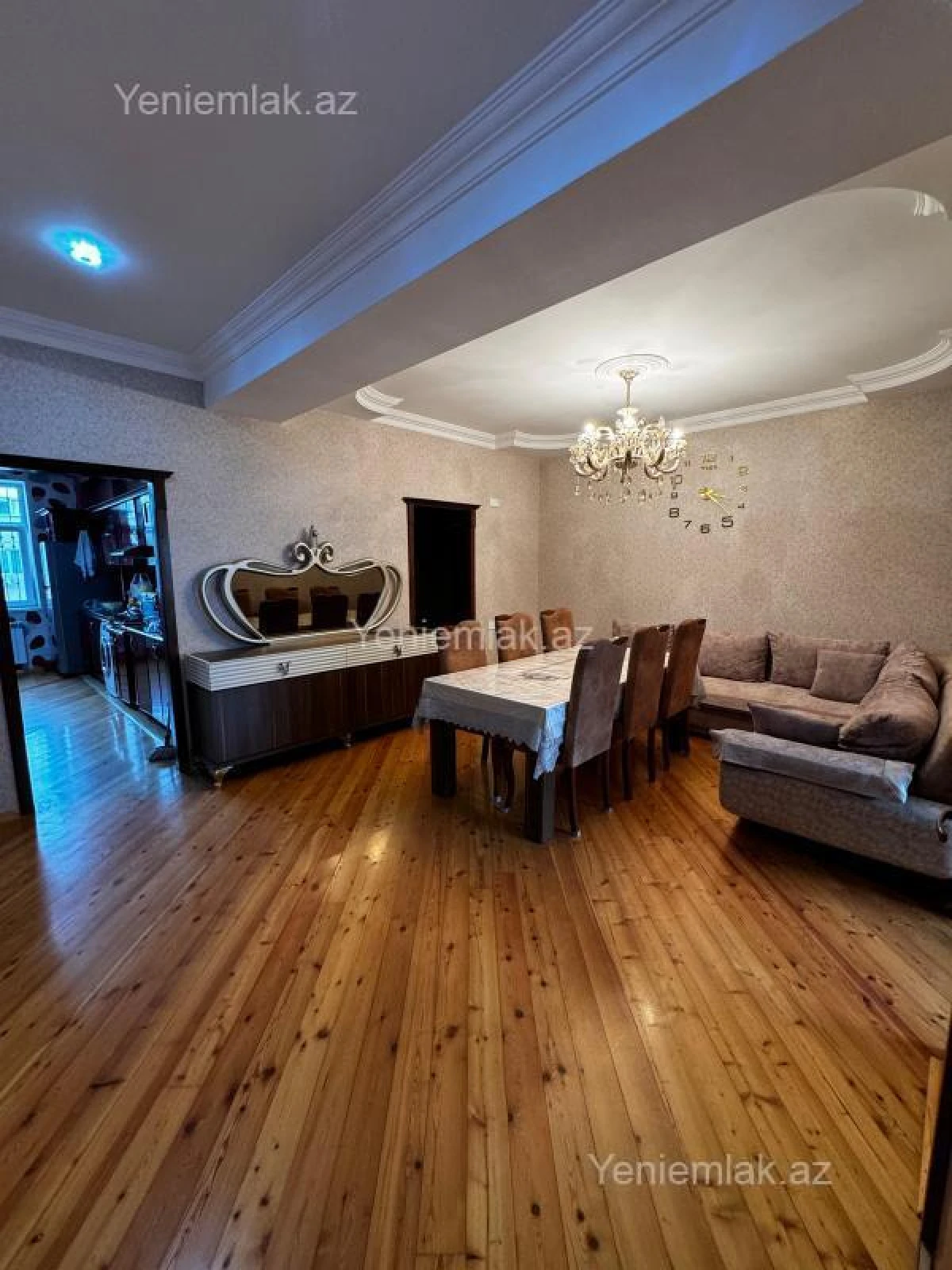 Satılır 4 otaqlı yeni tikili 130 m²