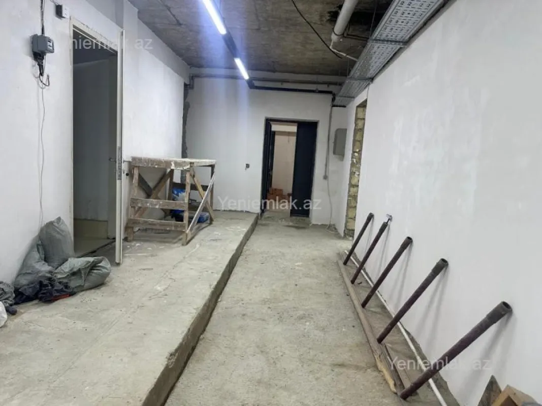 Satılır 1 otaqlı obyekt 210 m²