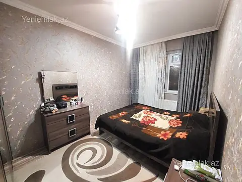 Satılır 3 otaqlı köhnə tikili 80 m²