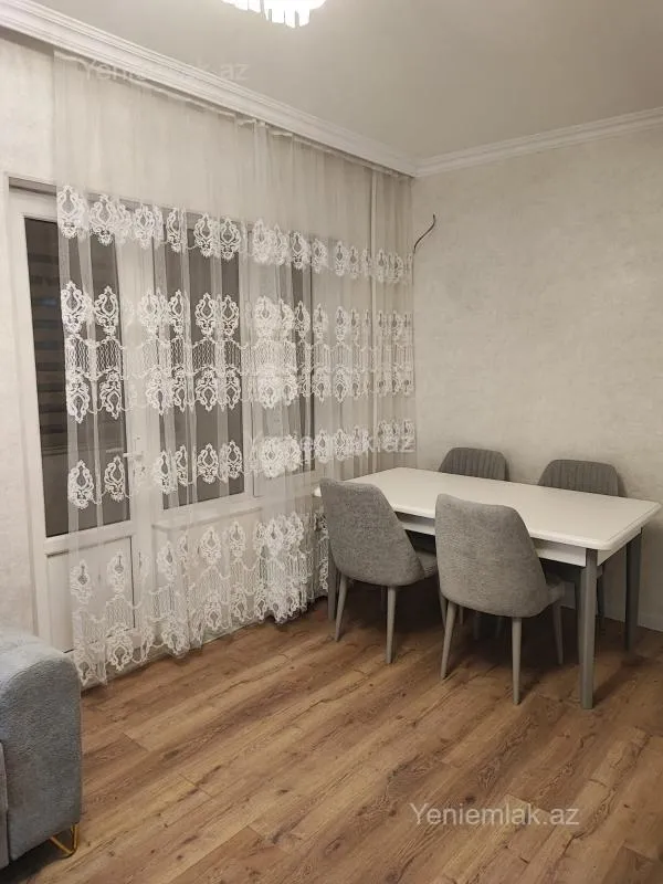 Satılır 2 otaqlı köhnə tikili 47 m²