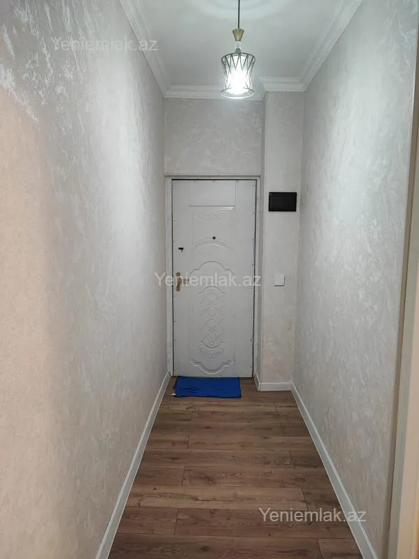 Satılır 2 otaqlı köhnə tikili 47 m²