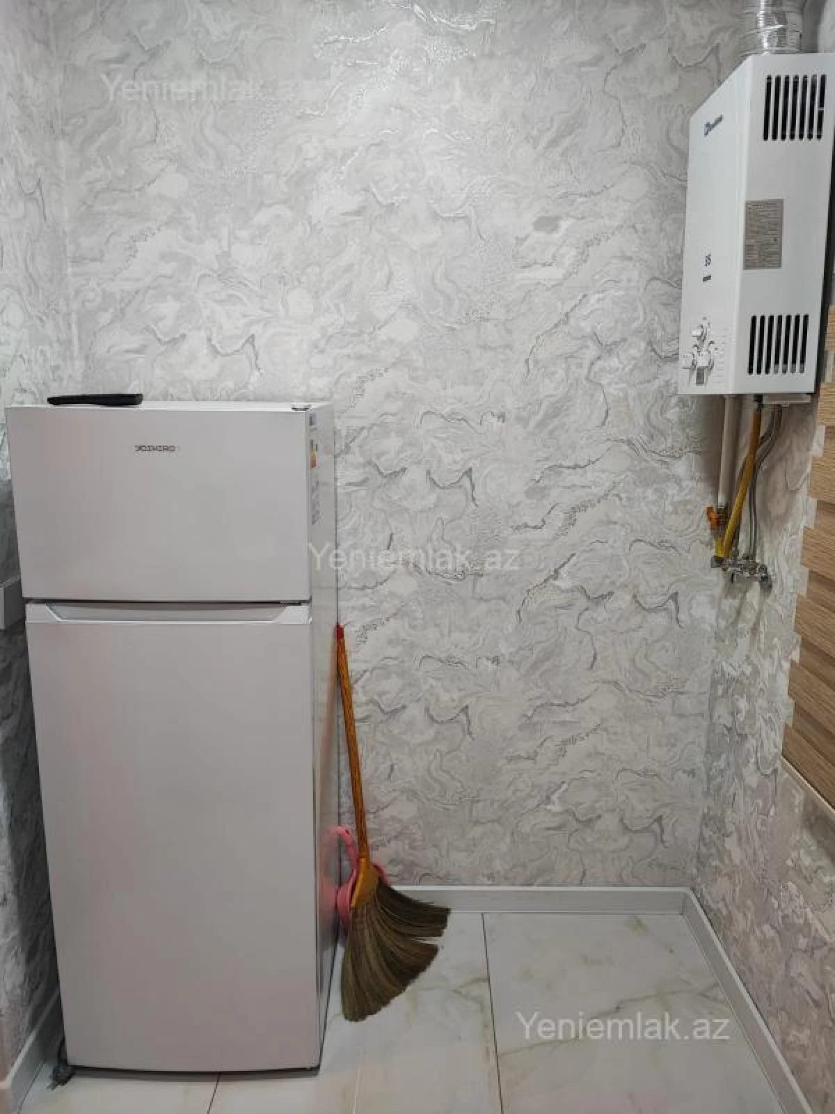 Satılır 2 otaqlı köhnə tikili 47 m²