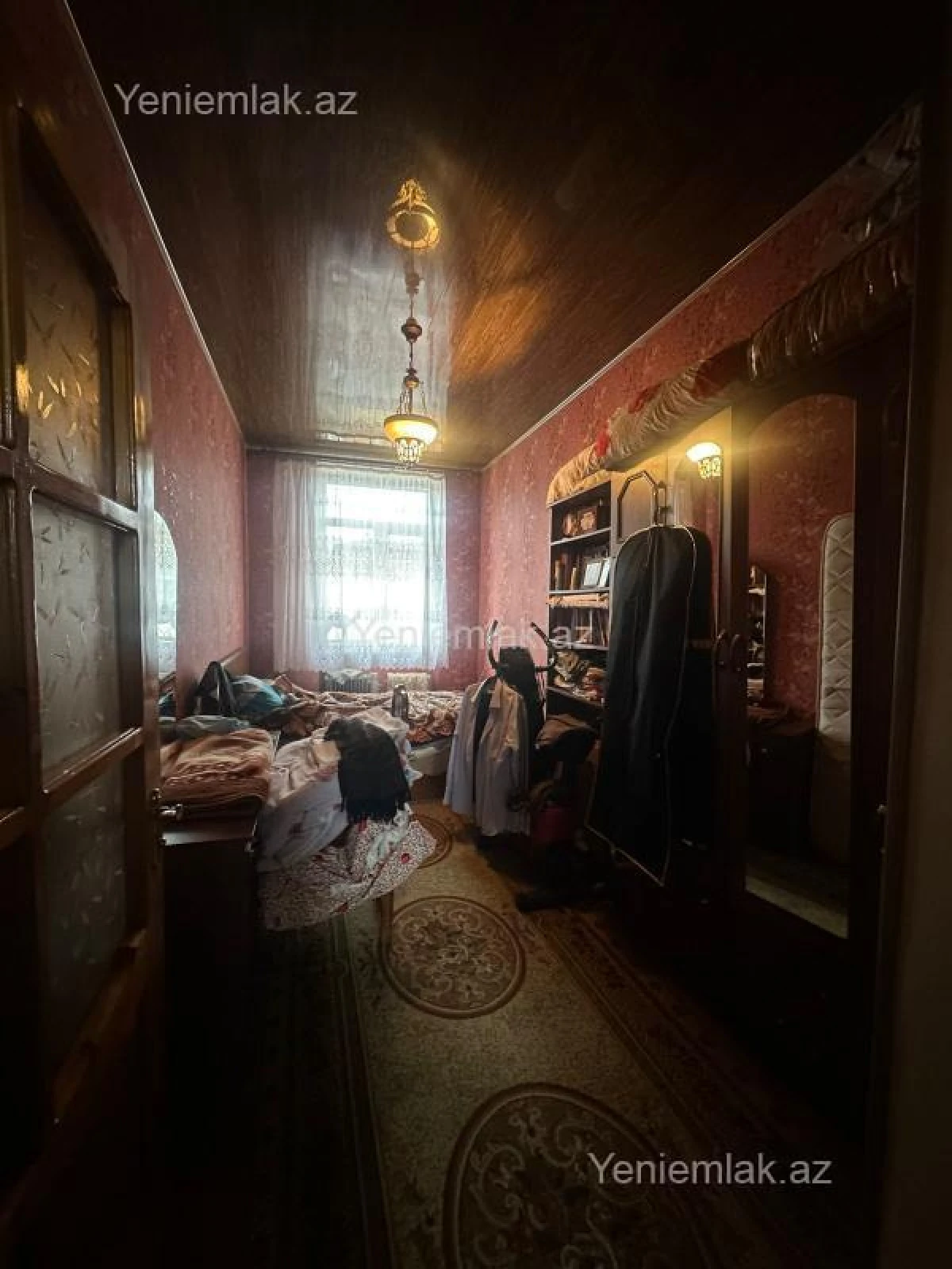 Satılır 2 otaqlı köhnə tikili 60 m²