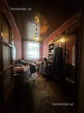 Satılır 2 otaqlı köhnə tikili 60 m²