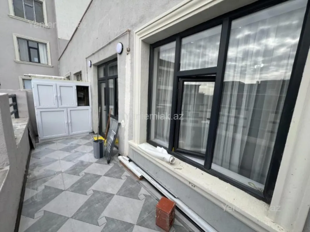 Satılır 2 otaqlı yeni tikili 60 m²