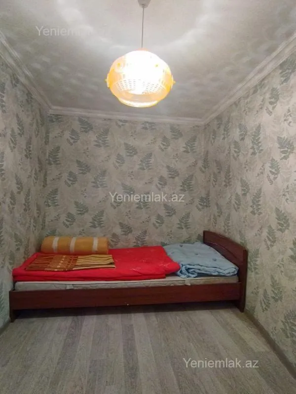 Satılır 3 otaqlı həyət evi 80 m²