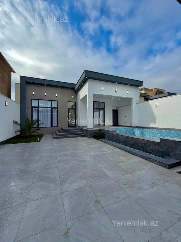 Satılır 4 otaqlı həyət evi 180 m²