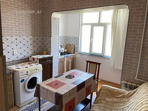 Satılır 2 otaqlı köhnə tikili 60 m²