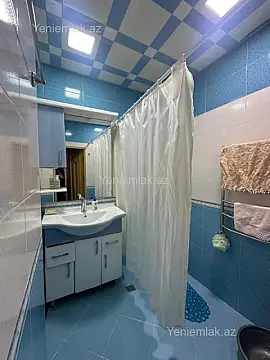 Satılır 3 otaqlı köhnə tikili 80 m²